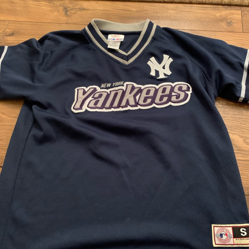 Kids New York Yankees Navy Blue Shirt